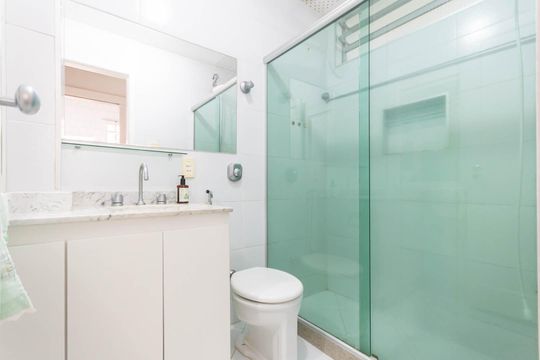 Banheiro 2 de apartamento à venda com 3 quartos, 150m² em Tijuca, Rio de Janeiro
