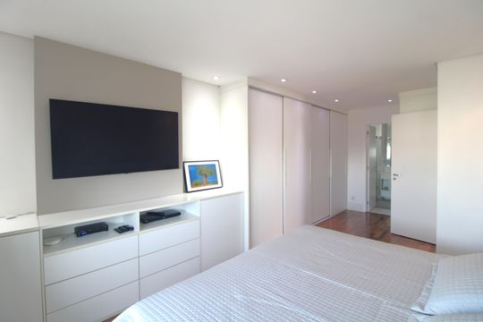 Suíte 1 de apartamento para alugar com 3 quartos, 160m² em Jardim Marajoara, São Paulo