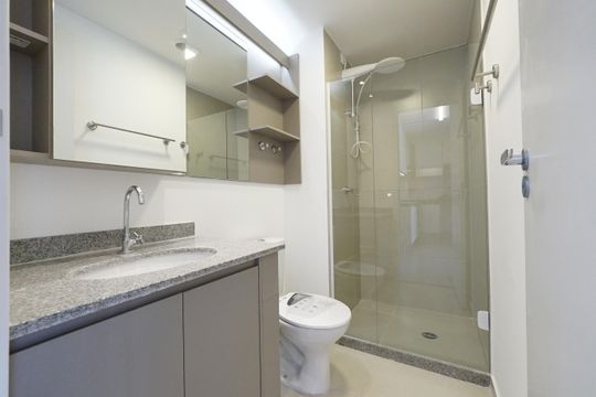 Banheiro de apartamento para alugar com 2 quartos, 40m² em Vila Mariana, São Paulo