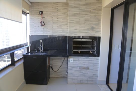 Varanda - churrasqueira de apartamento para alugar com 3 quartos, 145m² em Jardim Goiás, Goiânia