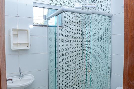 Banheiro de apartamento à venda com 11 quartos, 355m² em QS 6, Brasília