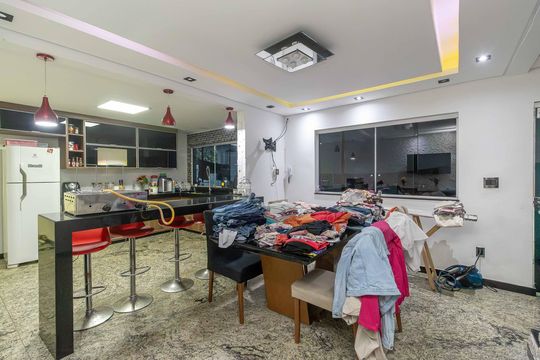 Copa de casa para alugar com 3 quartos, 345m² em Mantiqueira, Belo Horizonte