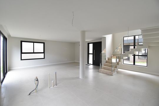 Casa de Condomínio à venda com 3 quartos, 268m² em Mercês, Curitiba