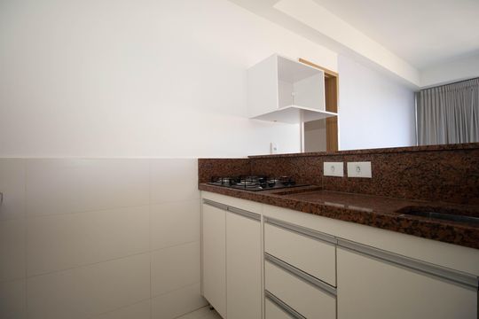 Cozinha e Área de Serviço de apartamento para alugar com 1 quarto, 94m² em Setor de Habitações Coletivas E Geminadas Norte 703, Brasília