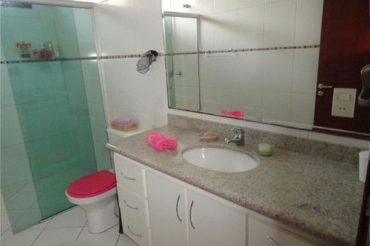 Casa de Condomínio à venda com 4 quartos, 1000m² em Vale Azul, Jundiaí