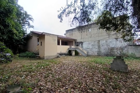 Quintal de casa para alugar com 2 quartos, 200m² em Jardim Palmares, Nova Iguaçu