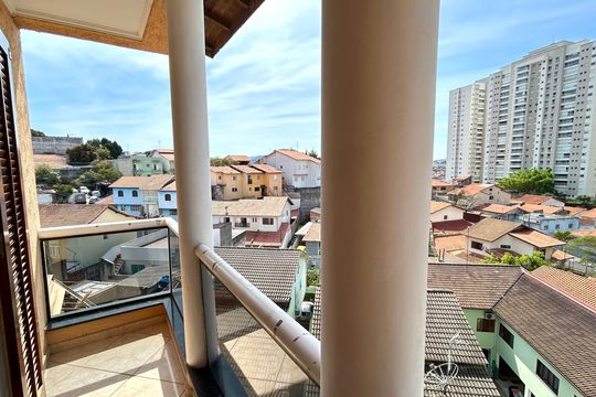 Sacada de casa para alugar com 3 quartos, 380m² em Centro, Guarulhos
