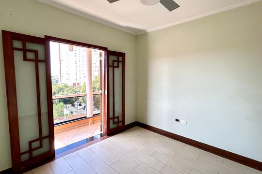Quarto 2 de casa para alugar com 3 quartos, 380m² em Centro, Guarulhos