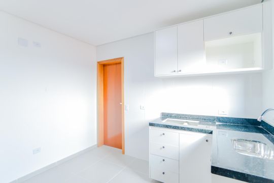 Cozinha de apartamento para alugar com 1 quarto, 26m² em Jardim Ottawa, Guarulhos