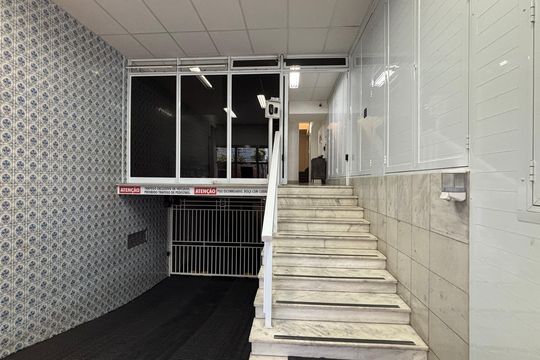 Entrada de apartamento à venda com 3 quartos, 107m² em Vila Mariana, São Paulo