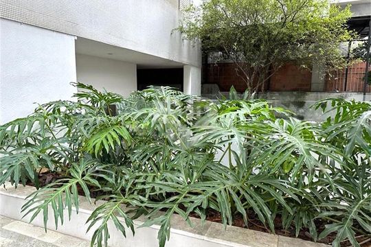 Apartamento à venda com 3 quartos, 175m² em Jardim Paulista, São Paulo