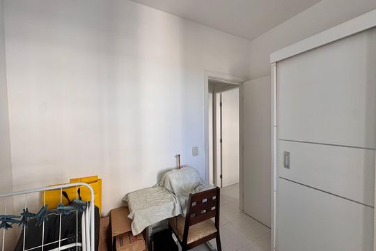 Quarto  de apartamento à venda com 2 quartos, 70m² em Barra da Tijuca, Rio de Janeiro