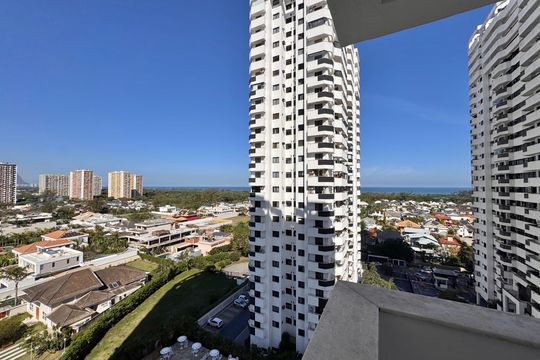 Varanda de apartamento à venda com 2 quartos, 70m² em Barra da Tijuca, Rio de Janeiro