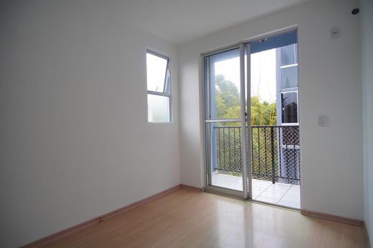Quarto 2 de apartamento para alugar com 2 quartos, 66m² em Roselândia, Novo Hamburgo