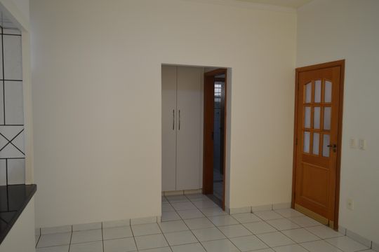 Sala de Jantar de casa para alugar com 3 quartos, 200m² em Ribeirânia, Ribeirão Preto