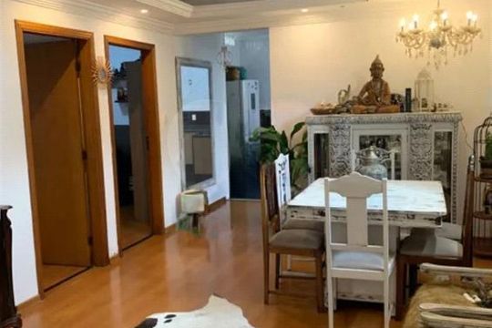 Casa à venda com 3 quartos, 141m² em Jardim Danubio, Jundiaí