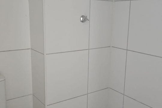 Banheiro de apartamento para alugar com 2 quartos, 38m² em Vila lobos, São Paulo