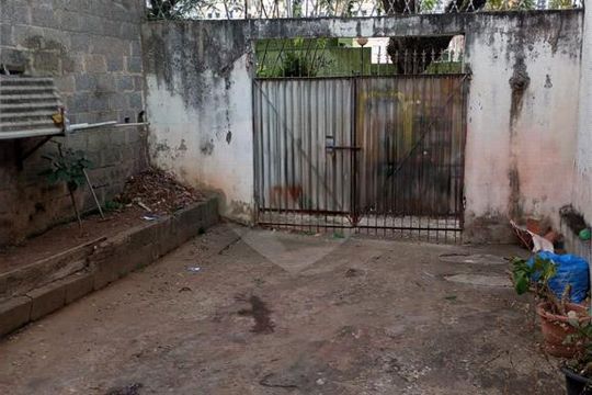 Casa à venda com 2 quartos, 129m² em Jardim Bizarro, Jundiaí