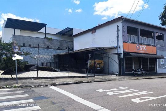Casa à venda com 2 quartos, 240m² em Jardim Nova Veneza (Nova Veneza), Sumaré