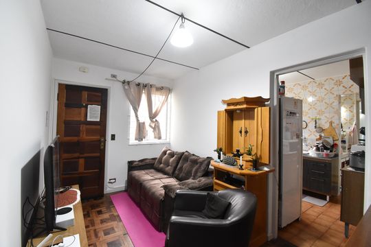 Sala de apartamento à venda com 3 quartos, 77m² em Bacacheri, Curitiba