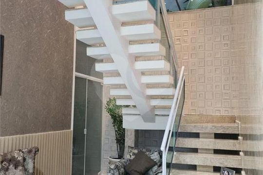 Casa de Condomínio à venda com 3 quartos, 300m² em Jardim Promeca, Várzea Paulista
