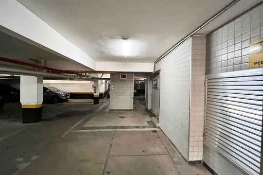 Garagem de apartamento para alugar com 2 quartos, 140m² em Copacabana, Rio de Janeiro