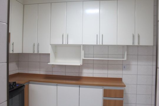 Cozinha de apartamento à venda com 2 quartos, 97m² em Santa Maria, São Caetano do Sul