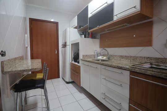 Cozinha - Armários de apartamento para alugar com 2 quartos, 79m² em Estância Velha, Canoas