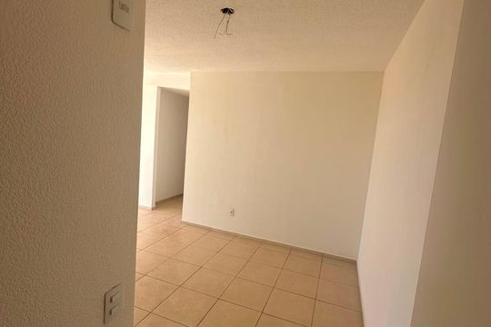 Sala de apartamento para alugar com 3 quartos, 62m² em Setor IKEDA, Brasília