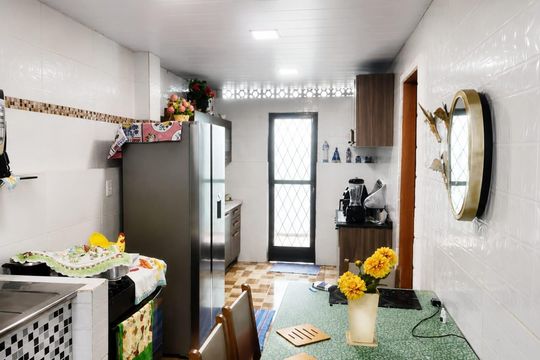 Cozinha de casa para alugar com 2 quartos, 80m² em Ricardo de Albuquerque, Rio de Janeiro