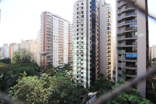 Vista de apartamento para alugar com 2 quartos, 164m² em Itaim Bibi, São Paulo
