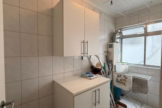 Área de Serviço de apartamento para alugar com 3 quartos, 120m² em Balneario Cidade Atlantica, Guarujá