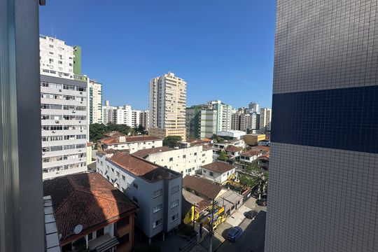 Vista da Sala de apartamento para alugar com 1 quarto, 51m² em Centro, São Vicente