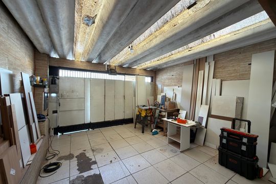 Garagem de casa à venda com 2 quartos, 125m² em Vila Planalto, São Bernardo do Campo