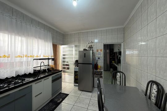 Cozinha de casa à venda com 2 quartos, 125m² em Vila Planalto, São Bernardo do Campo
