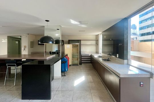 Apartamento para alugar com 2 quartos, 74m² em Savassi, Belo Horizonte