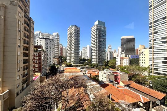 Vista de kitnet/studio para alugar com 1 quarto, 39m² em Vila Nova Conceição, São Paulo