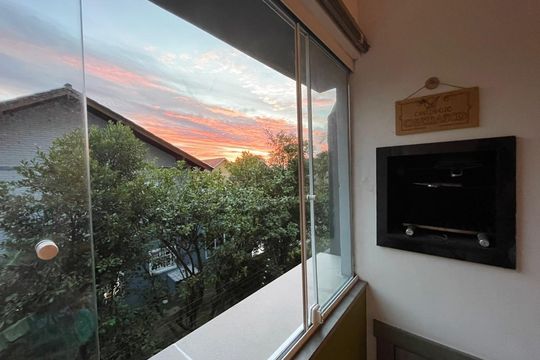 Vista de apartamento para alugar com 3 quartos, 66m² em Ipanema, Porto Alegre