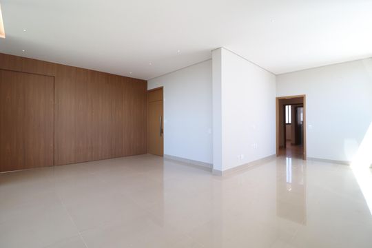 Sala de apartamento para alugar com 4 quartos, 265m² em Jardim Karaíba, Uberlândia