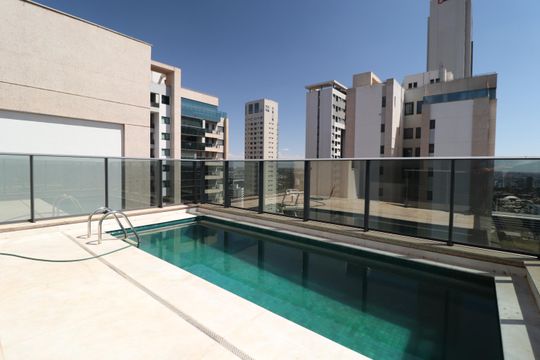 Piscina de apartamento para alugar com 4 quartos, 265m² em Jardim Karaíba, Uberlândia