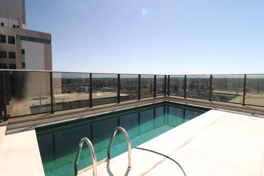 Apartamento para alugar com 4 quartos, 265m² em Jardim Karaíba, Uberlândia