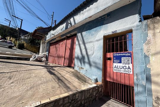 Fachada de casa para alugar com 1 quarto, 52m² em Jardim Petroni, São Bernardo do Campo