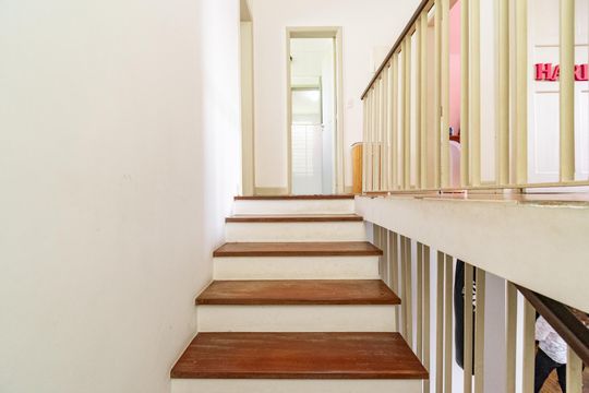 Escada de casa à venda com 3 quartos, 180m² em Jabaquara, São Paulo