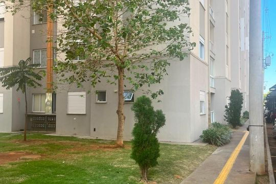 Área externa de apartamento para alugar com 2 quartos, 52m² em Jardim Sao Sebastiao, Hortolândia
