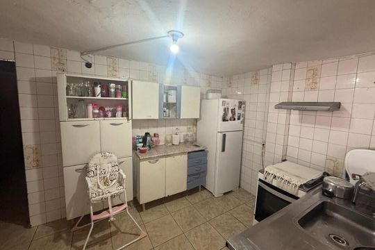 Cozinha de casa à venda com 10 quartos, 360m² em Industrial, Contagem