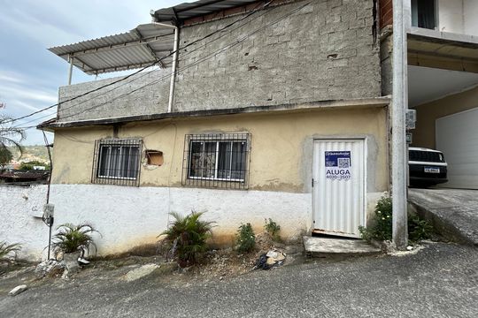 Casa para alugar com 1 quarto, 58m² em Vila Valqueire, Rio de Janeiro