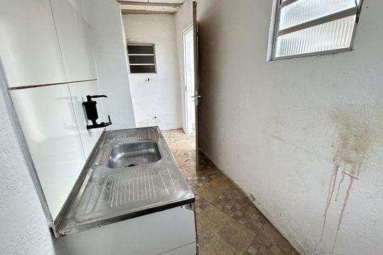 Casa para alugar com 1 quarto, 58m² em Vila Valqueire, Rio de Janeiro