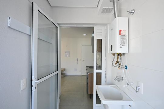 Área de Serviço de apartamento para alugar com 2 quartos, 59m² em Vila Progredior, São Paulo