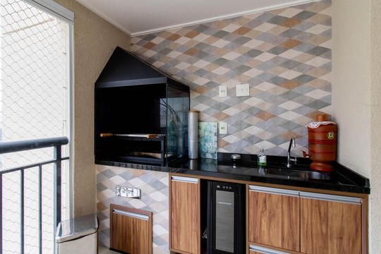 Varanda Gourmet de apartamento à venda com 2 quartos, 68m² em Jardim Flor da Montanha, Guarulhos