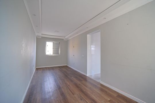 Sala de apartamento à venda com 2 quartos, 52m² em Conjunto Habitacional Padre Manoel da Nobrega, São Paulo